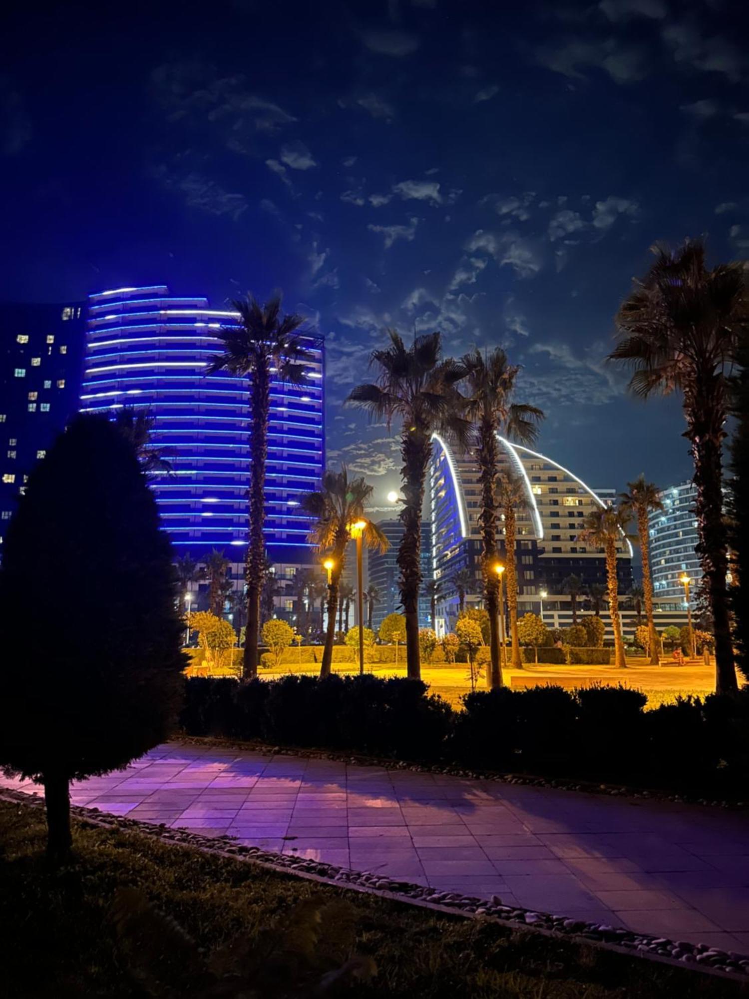 Batumi Boulevard Resort Exterior photo