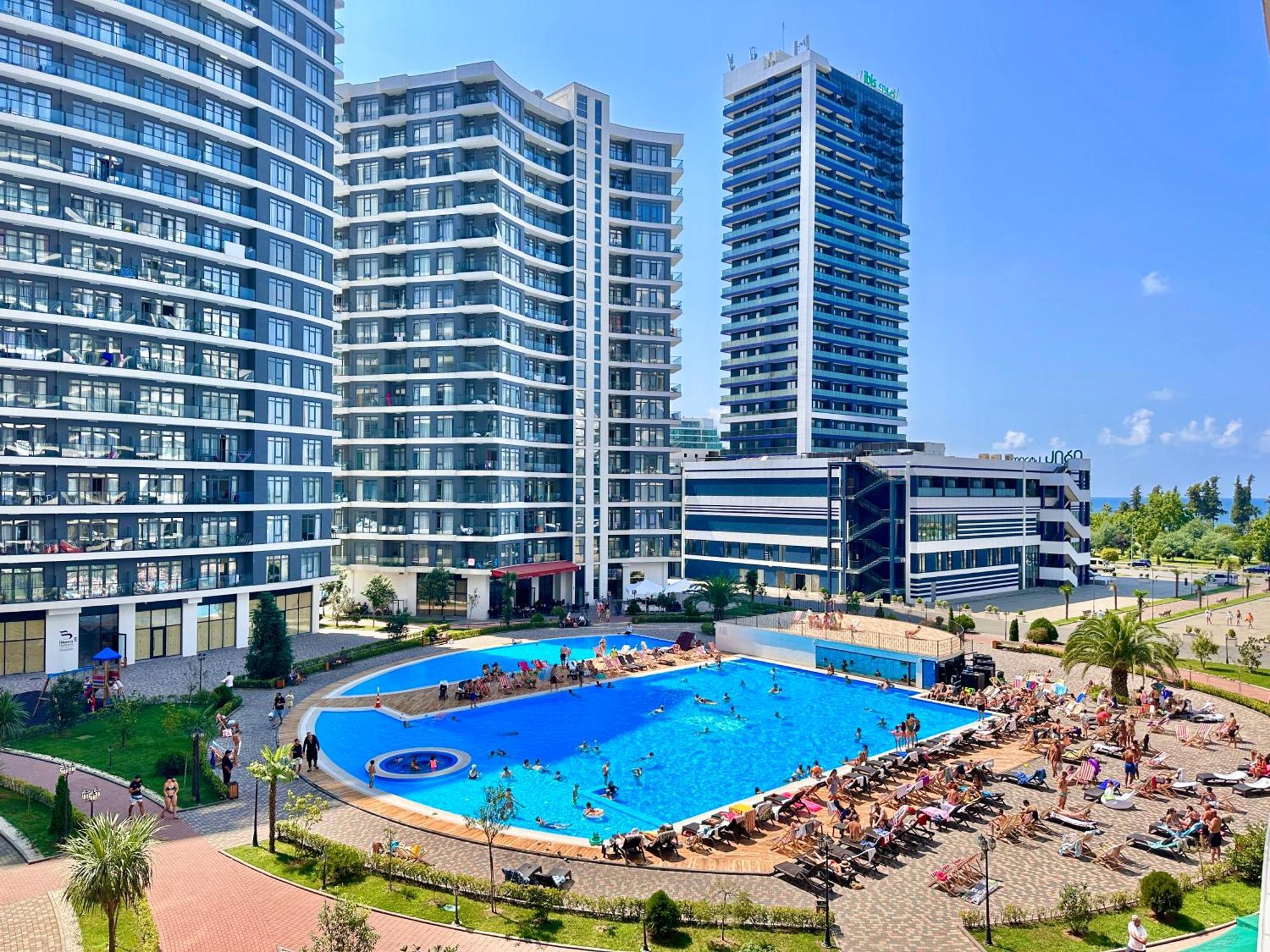 Batumi Boulevard Resort Exterior photo