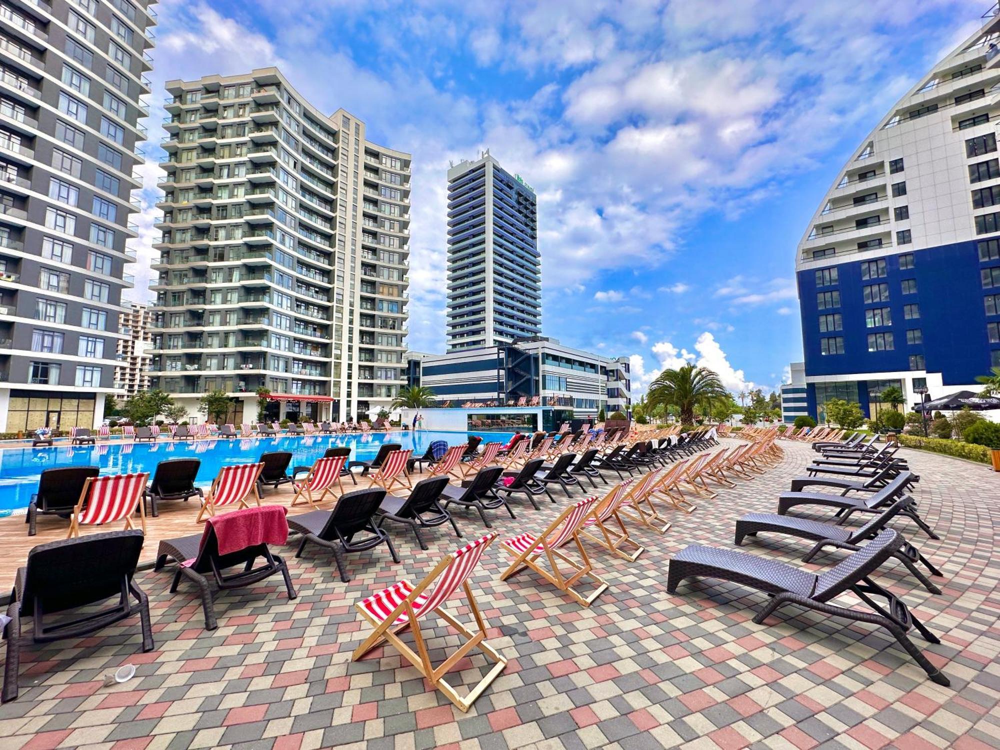 Batumi Boulevard Resort Exterior photo