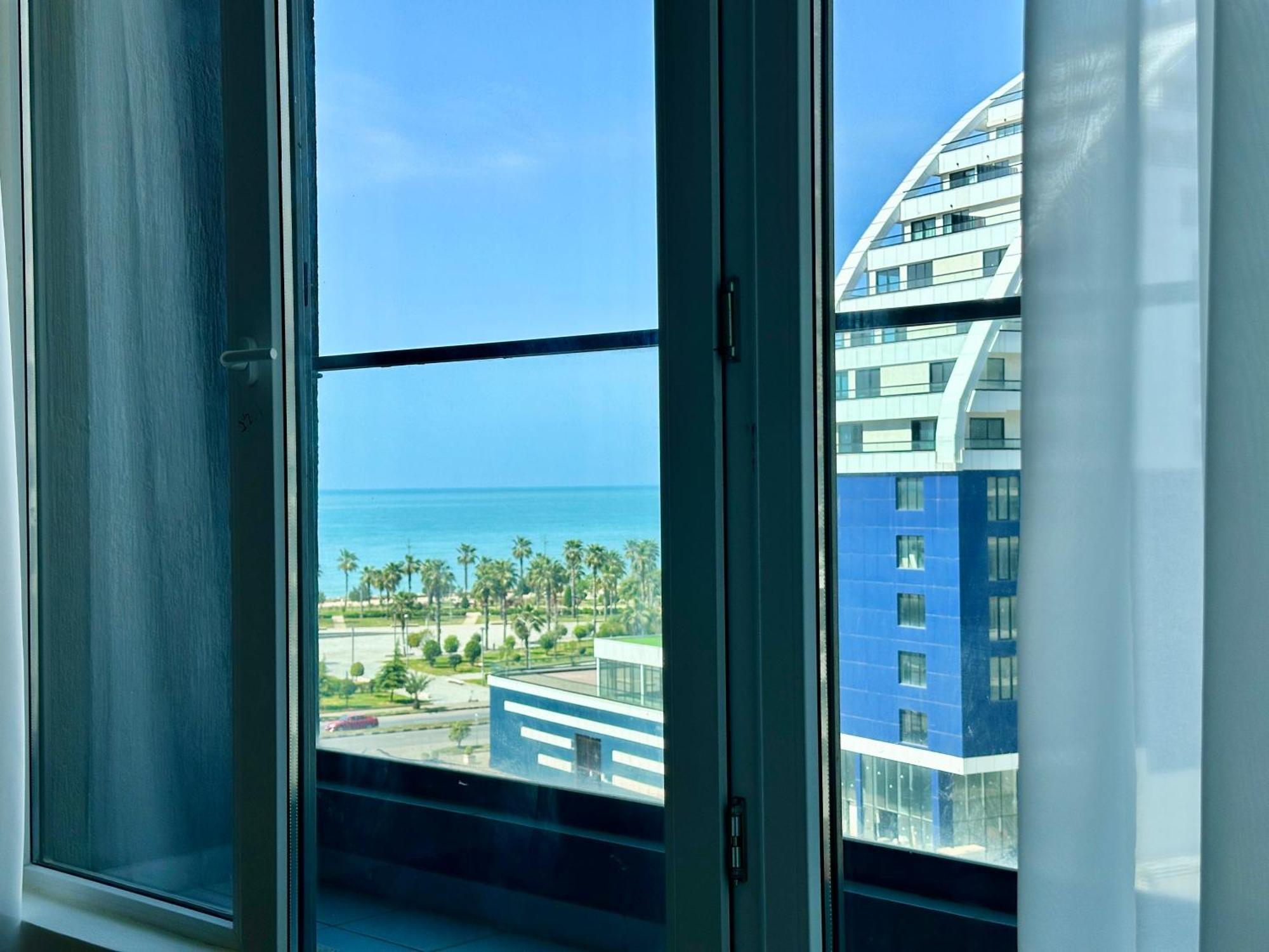 Batumi Boulevard Resort Exterior photo
